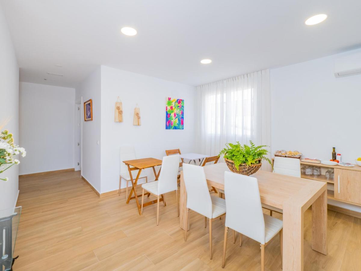 Cubo'S Hostal William'S Sunny 5 With Breakfast Torre de Benagalbon Extérieur photo