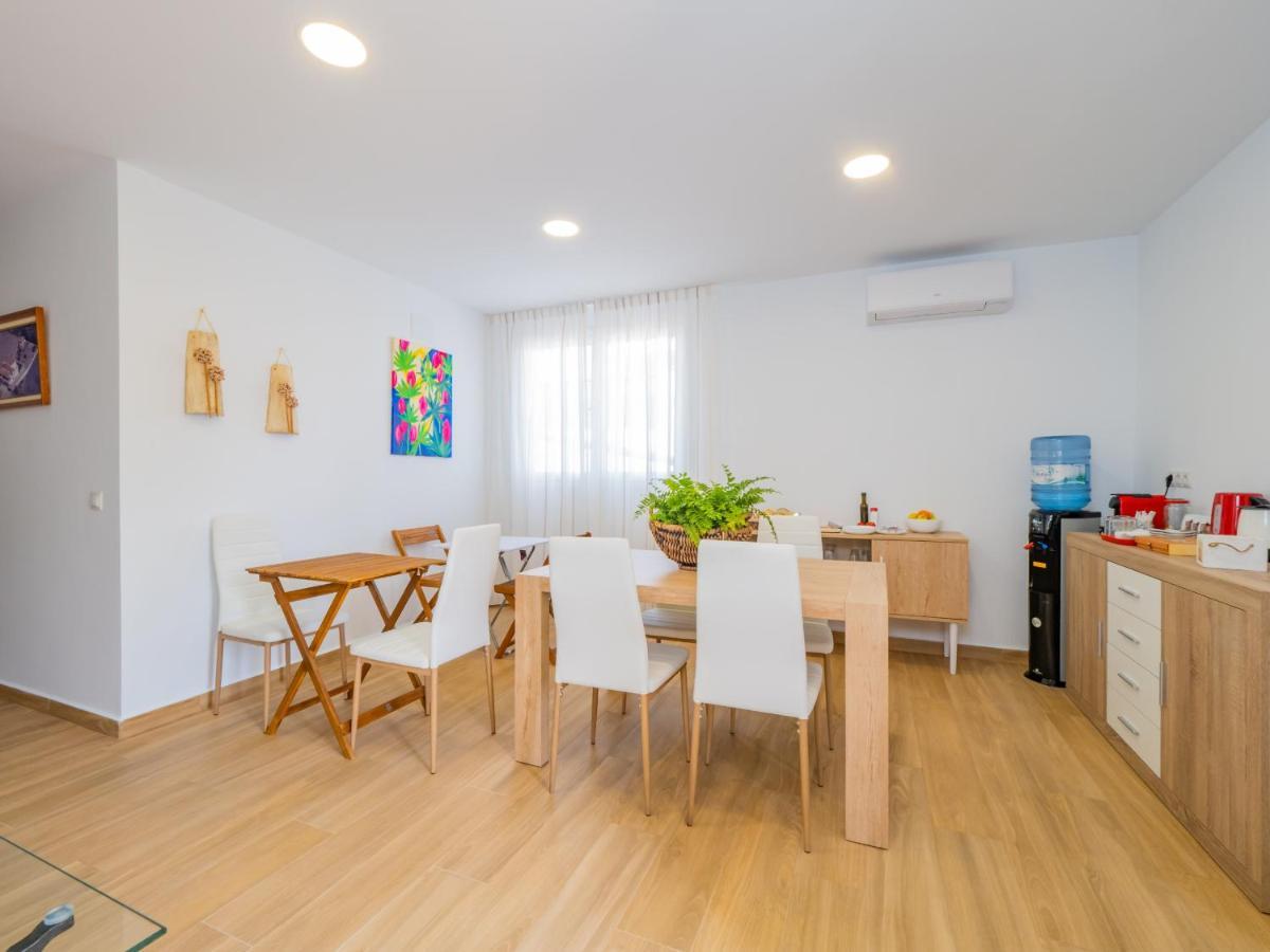 Cubo'S Hostal William'S Sunny 5 With Breakfast Torre de Benagalbon Extérieur photo